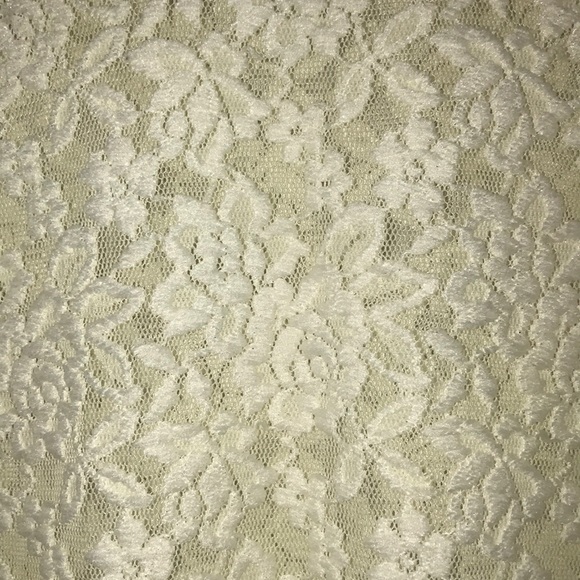 Lace Banana Republic Top - Picture 6 of 8